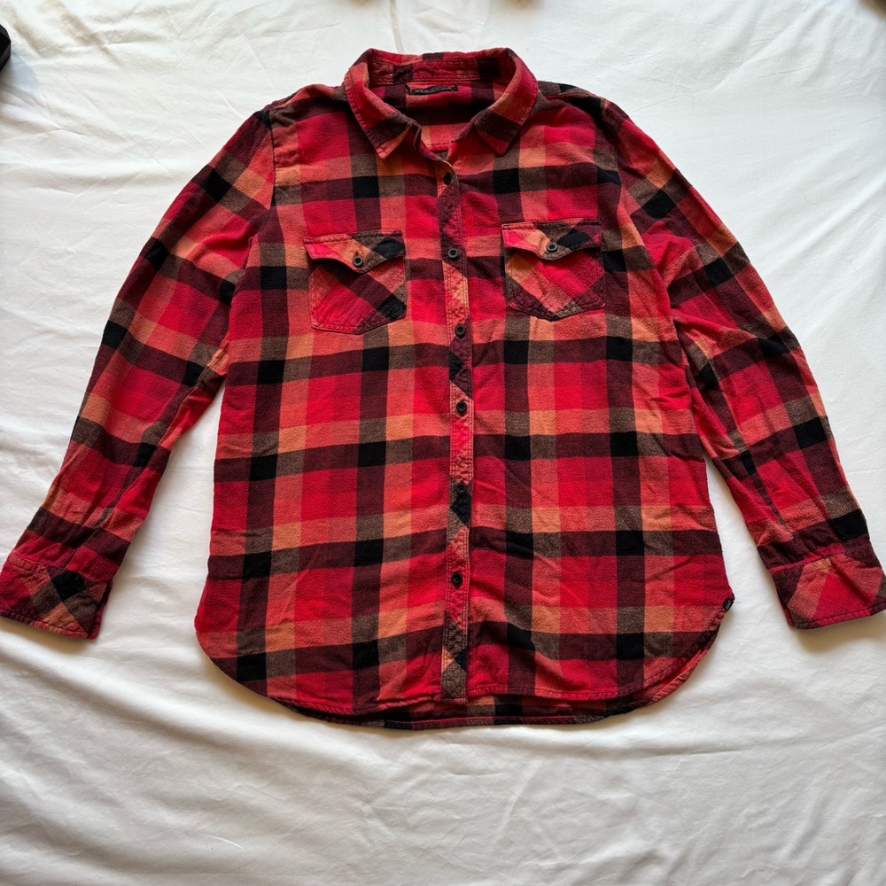 Vintage Volcom Red and Black Plaid Women's Top